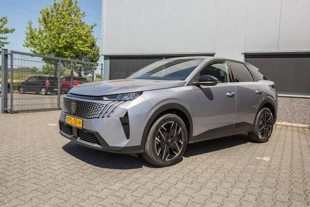 Peugeot 3008 1.2 Hybrid 136 Allure