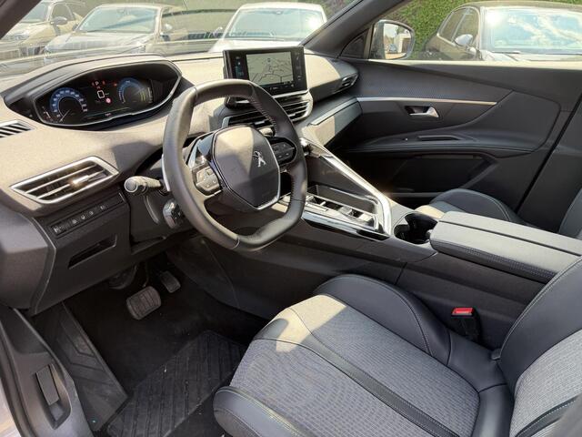 Peugeot 3008 1.6 HYbrid 180 PK Allure Pack Business | Automaat | Plug-In Hybride tot 50 KM Elektrisch | Navigatie | LED Verlichting | Climate Control | Dode Hoek Detectie | Adaptieve Cruise Control | Camera | Parkeersensoren V+A | 19" Lichtmetalen Velgen | Hoge Zitpos