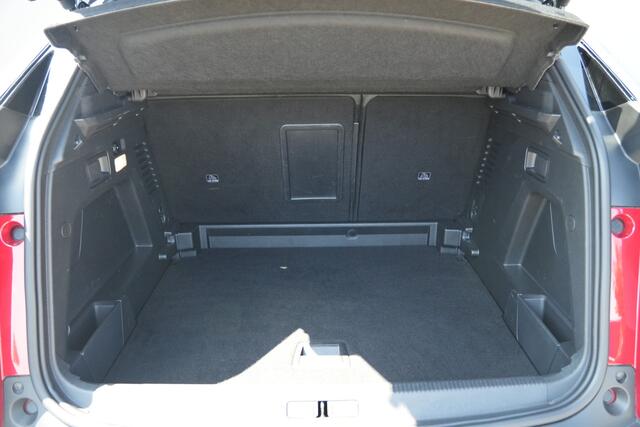 Peugeot 3008 1.2 PureTech GT - Pano - Stoelverwarming - Keyless - ACC - Blindspot - LED - Carplay - Rijklaar