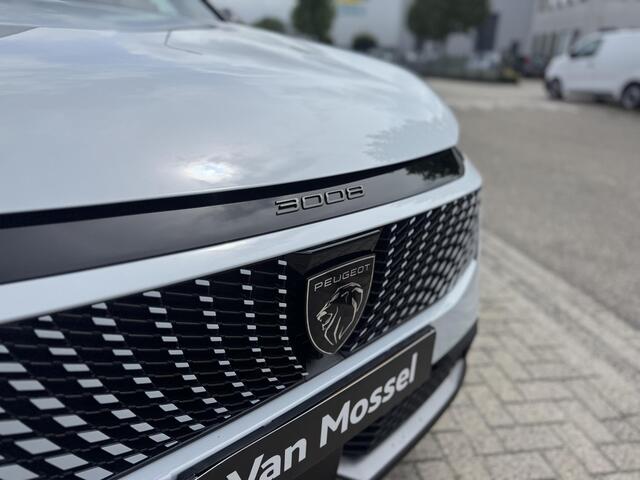 Peugeot 3008 Hybrid 145 GT l Lage kilometerstand