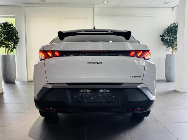 Peugeot 3008 1.2 Hybrid 136 GT | Camera | Navigatie | Climate control | Apple Carplay/Android Auto