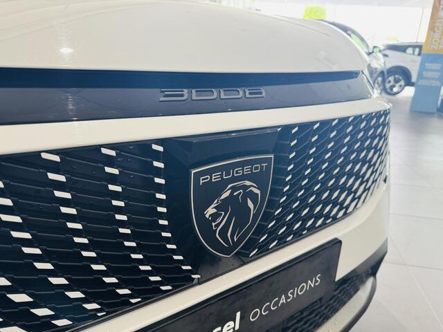 Peugeot 3008 1.2 Hybrid 136 GT | Camera | Navigatie | Climate control | Apple Carplay/Android Auto