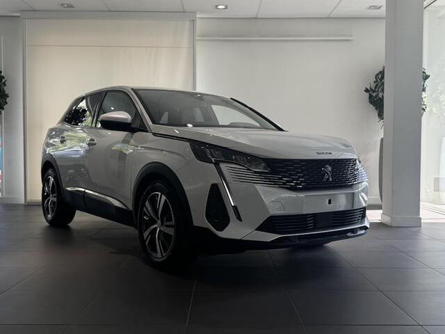 Peugeot 3008 1.2 PureTech Allure | Camera | Navigatie | Apple Carplay/Android Auto | Lichtmetalen velgen