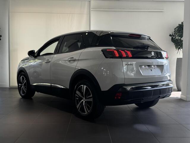 Peugeot 3008 1.2 PureTech Allure | Camera | Navigatie | Apple Carplay/Android Auto | Lichtmetalen velgen