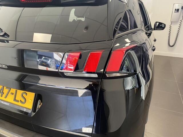 Peugeot 3008 1.2 PureTech Allure Pack Business 130 PK | Nav | Camera | Verwarmbare voorstoelen | 1e Eigenaar!