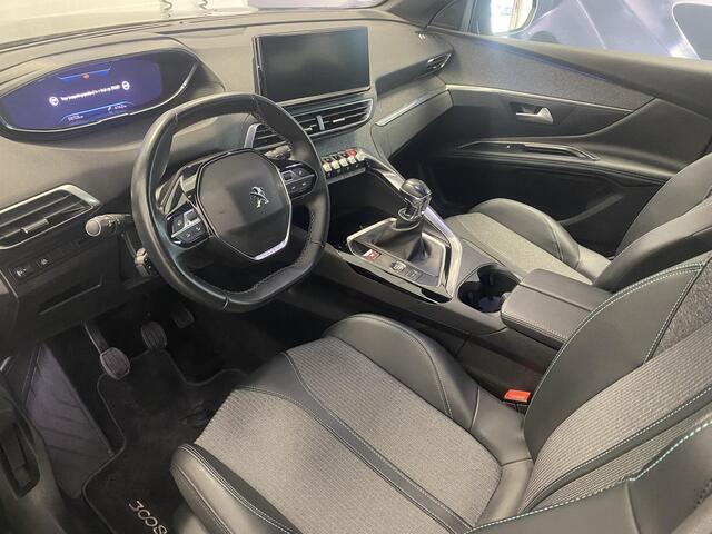 Peugeot 3008 1.2 PureTech Allure Pack Business 130 PK | Nav | Camera | Verwarmbare voorstoelen | 1e Eigenaar!