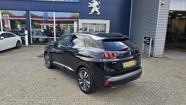 Peugeot 3008 1.6 HYbrid 225 GT- Line