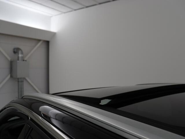Peugeot 3008 1.6 HYbrid4 300 Première Pack | SOH 93,8% | Panoramadak | Leder/alacantara | Memory | Stoelverwarming | Carplay | 360 camera | Trekhaak | PHEV