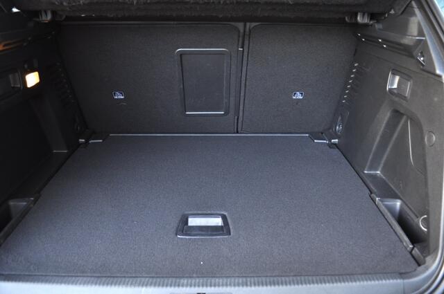 Peugeot 3008 1.2 Roadtrip GT Aut LED zw dak nav keyless