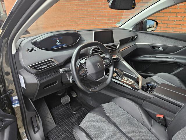 Peugeot 3008 1.2 PureTech 130PK BlueLease Premium Automaat Panorama