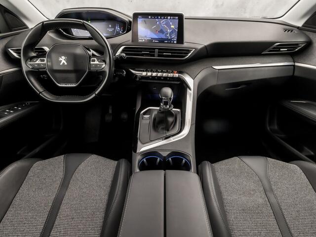 Peugeot 3008 1.2 PureTech Allure (APPLE CARPLAY, GROOT NAVI, 360 CAMERA, GETINT GLAS, SPORTSTOELEN, LANE ASSIST, CRUISE, NIEUWSTAAT)