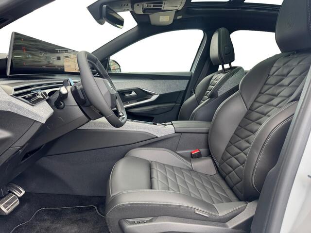 Peugeot 3008 e-3008 GT Exclusive EV 73kWh 210pk | LEDER | SCHUIF/KANTELDAK | 20'' LM-VELGEN | STOELVERW. + KOELING | ELEKTR. A.KLEP | 360° VISION PACK |