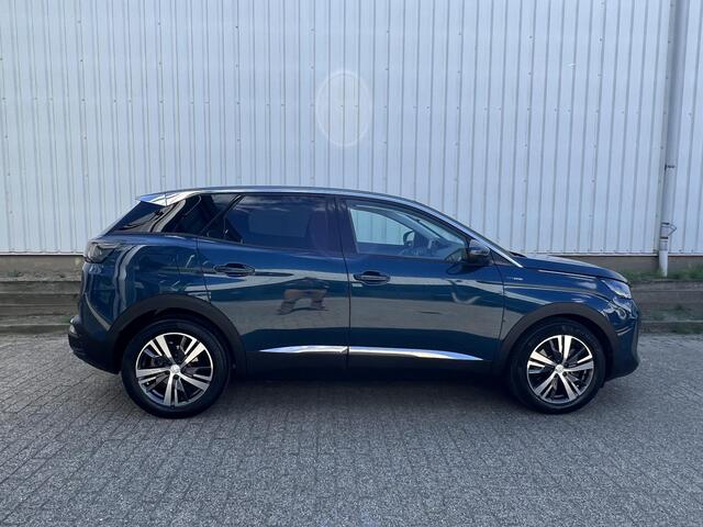 Peugeot 3008 1.6 HYbrid 225 Allure