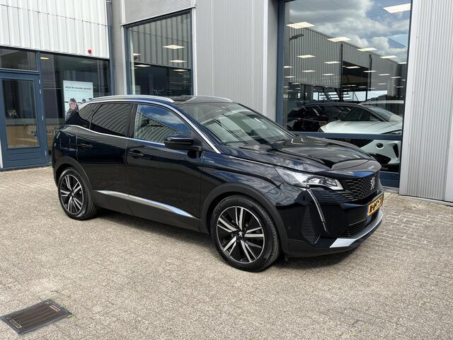 Peugeot 3008 1.6 HYbrid 225 GT 360 Camera / Panoramadak / FOCAL / Trekhaak