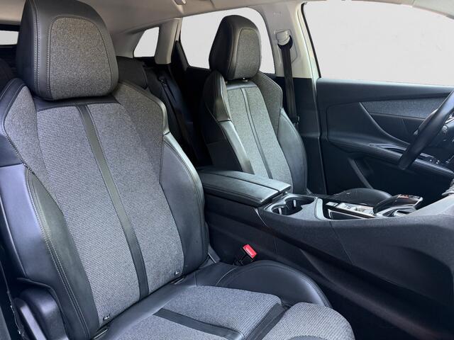 Peugeot 3008 1.2 PureTech Allure Aut- Two Tone, Carplay, Android Auto, Stoelverwarming, Trekhaak