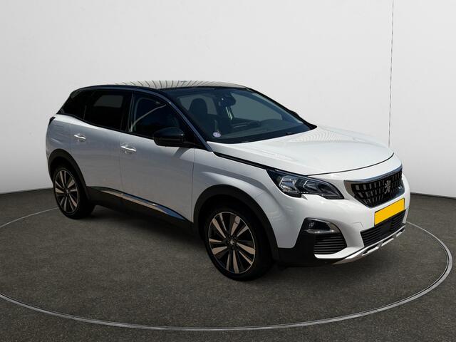 Peugeot 3008 1.2 PureTech Allure Aut- Two Tone, Carplay, Android Auto, Stoelverwarming, Trekhaak