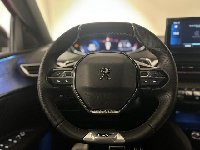Peugeot 3008 1.6 PureTech GT | AUTOMAAT | Camera | Navigatie | Climate control | Alcantara | Trekhaak |