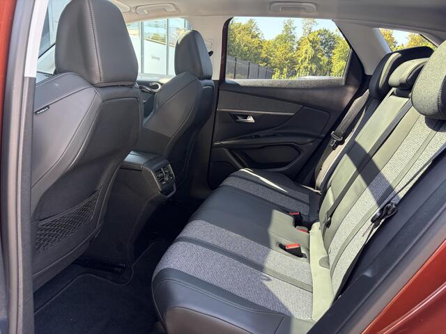 Peugeot 3008 1.2 PureTech Allure Distributieriem vv in 2025 l Pano l 360°Camera l Carplay l Dealer Onderhouden l Navi l Halfleder l Pdc l Keyless l 131pk l 6 Bak l Apk tot 12-2026