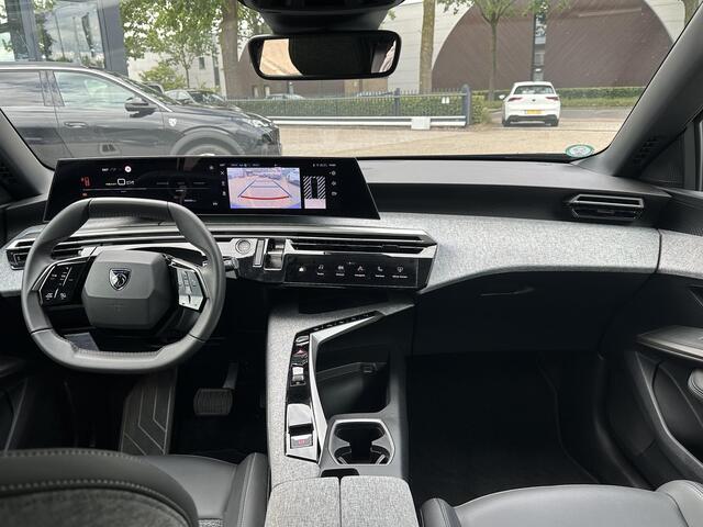 Peugeot 3008 e-3008 Allure 73 kWh SOH 94%| DIRECT LEVERBAAR RIJKAAR GEMAAKT BIJ DE PEUGEOT DEALER | 360° CAMERA| | KEYLESS ENTRY | 18.685KM! | DIGI. DASH| DEALER ONDERHOUDEN | CARPLAY/ ANDROID AUTO|