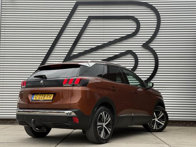 Peugeot 3008 1.2 PureTech Crossway 1e Eigenaar|Navi|Trekhaak|D-riem vv in 2024|i-Cockpit|Camera|Carplay|Clima|Cruise|Elektr. Achterklep|APK tot 07-2027
