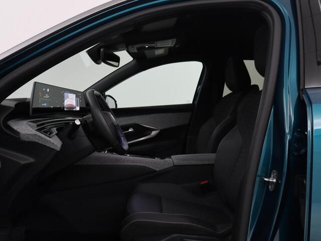Peugeot 3008 e-3008 Allure 73 kWh | SOH 96,7% | Half leder | Adaptive cruise | Carplay | 360 Camera | 3 zone klimaat | Virtueel dashboard | Keyless | 19" velgen