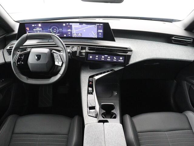 Peugeot 3008 e-3008 Allure 73 kWh | SOH 96,7% | Half leder | Adaptive cruise | Carplay | 360 Camera | 3 zone klimaat | Virtueel dashboard | Keyless | 19" velgen
