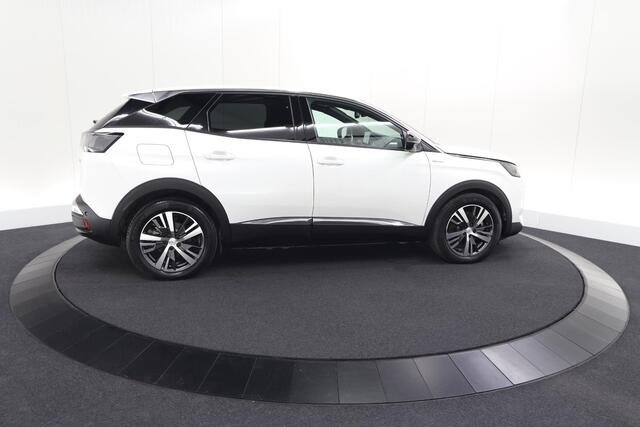Peugeot 3008 1.6 Plug-in HYbrid 225 Allure | Camera | Dodehoekdetectie | Navigatie | Apple Carplay