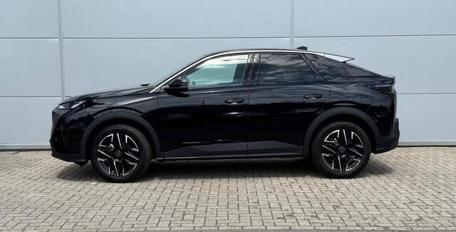Peugeot 3008 1.2 Hybrid 136 Allure | Panoramic Navigation | Camera | Adaptieve Cruise Control | Trekhaak