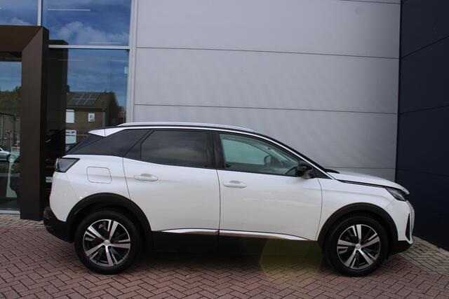 Peugeot 3008 1.2 PureTech 130pk Allure Pack Automaat Airco Navi Camera Carplay Stoelverwarming