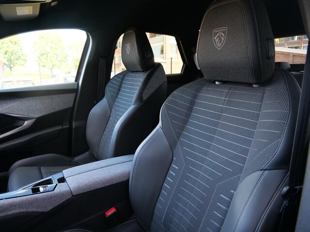 Peugeot 3008 e-3008 GT 73 kWh 210pk Automaat Keyless / Stoel-/Stuurverwarming / Adaptive Cruise
