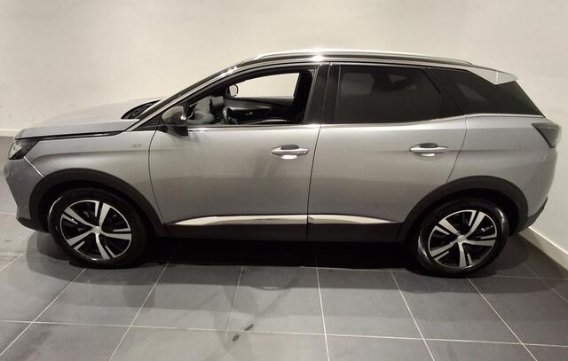 Peugeot 3008 1.2 Hybrid 136 GT l CAMERA l APPLE CARPLAY & ANDROID AUTO l PARKEERSENSOREN