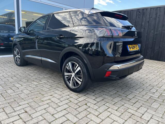 Peugeot 3008 1.2 PureTech Allure / Carplay / Camera / LED / Half Leer / Pdc / Clima