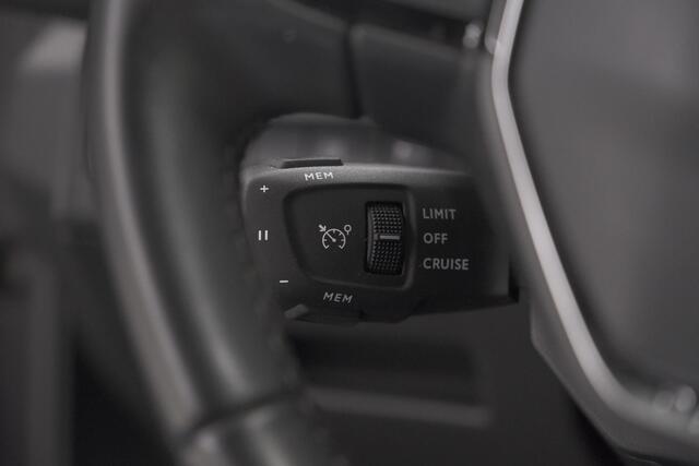 Peugeot 3008 1.6 HYbrid 225 Allure | Camera | Dodehoekdetectie | Navigatie | Apple Carplay