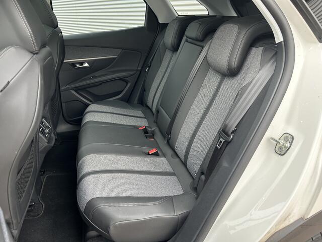 Peugeot 3008 1.2 PureTech Allure | Nieuw Binnen! | Pano | Memory | Stoelverwarming