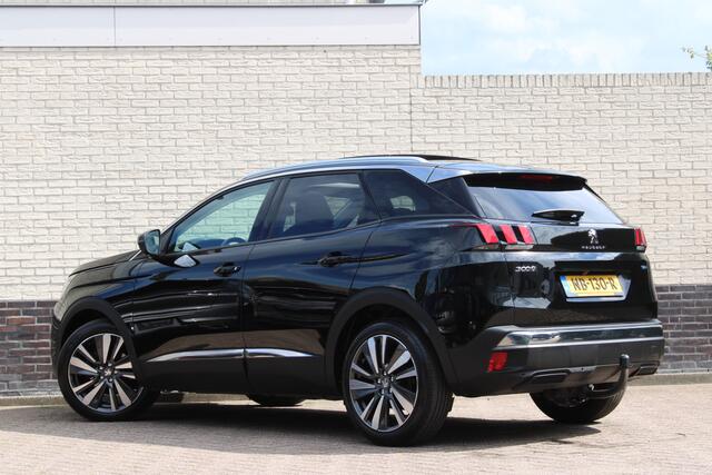 Peugeot 3008 1.2 PureTech Première | Panoramadak | Camera | Trekhaak | Elekt. achterklep | Navigatie