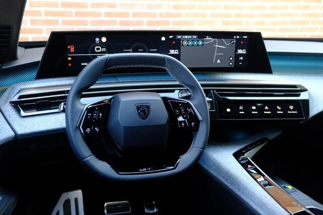 Peugeot 3008 1.2 Hybrid 145pk e-DCS6 GT | Navi | App Connect | Climate | Adaptive Cruise | Camera | Elektrische Achterklep | Winter Pakket