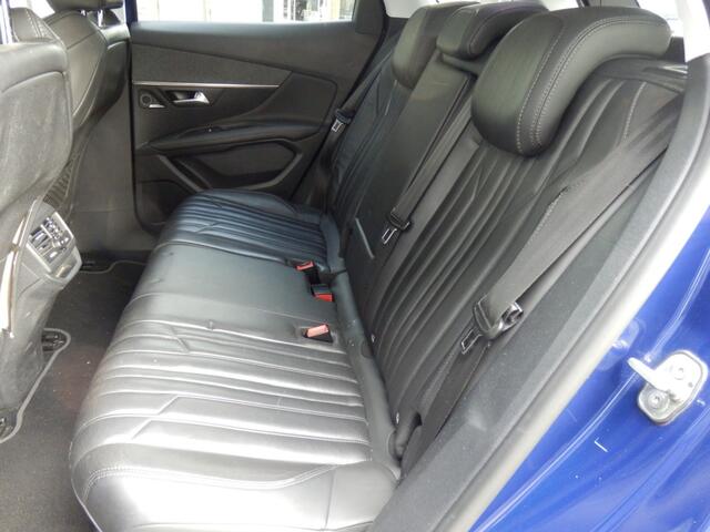 Peugeot 3008 1.2 PureTech Allure I Automaat I Nav. I