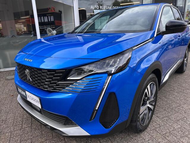 Peugeot 3008 1.6 HYBRID ALLURE
