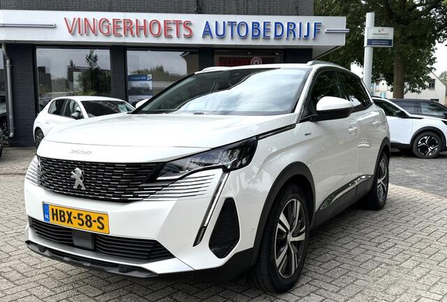 Peugeot 3008 1.6 Stekker Hybride 225 Luxe Allure * Automaat * Plug in * Super Luxe * * Navigatie * 1/2 Leder * Dodehoekbewaking * Stoelverwarming * L.M. Velgen * Trekhaak * WallBox Stekker * Vingerhoets; Vierde Generatie Eersteklas Service. Al meer dan 100 jaar een begrip in de Brabantse Kempen
