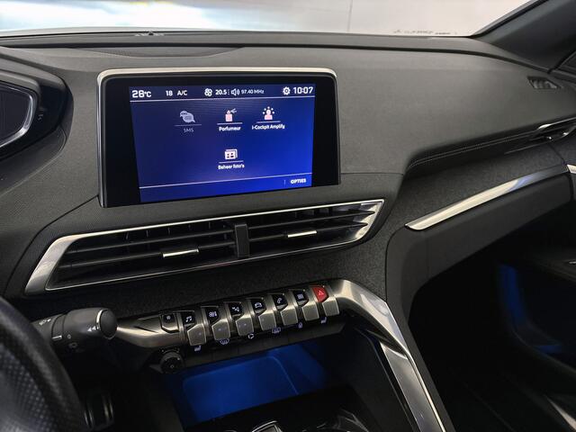 Peugeot 3008 BWJ 2018 | 1.6T 165PK GT Line AUTOMAAT | CLIMA | NAVI | LEDER/STOF | STOELVERW | TWO TONE | CARPLAY | PDC 2X | 18'' LMV