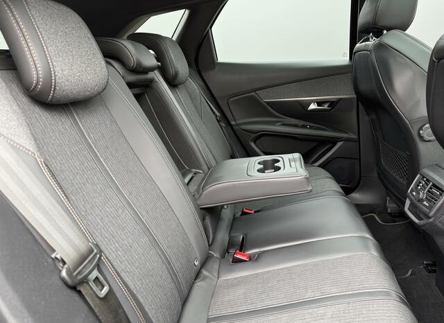 Peugeot 3008 130pk PT GT Line, Pano | Camera | CarPlay