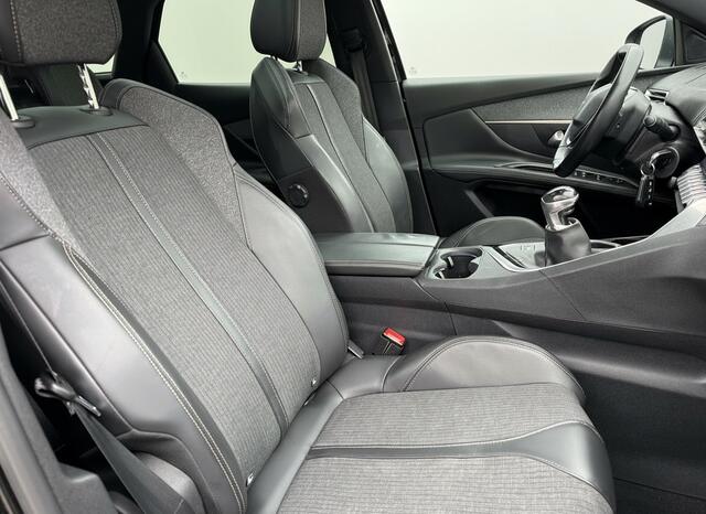 Peugeot 3008 130pk PT GT Line, Pano | Camera | CarPlay