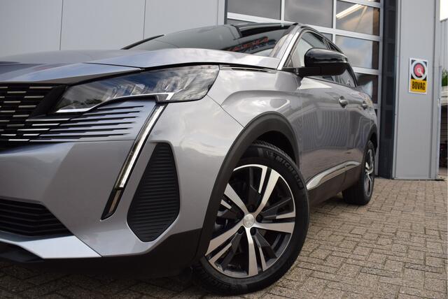 Peugeot 3008 1.6 HYbrid 180 Allure | NAVI | Camera | LED