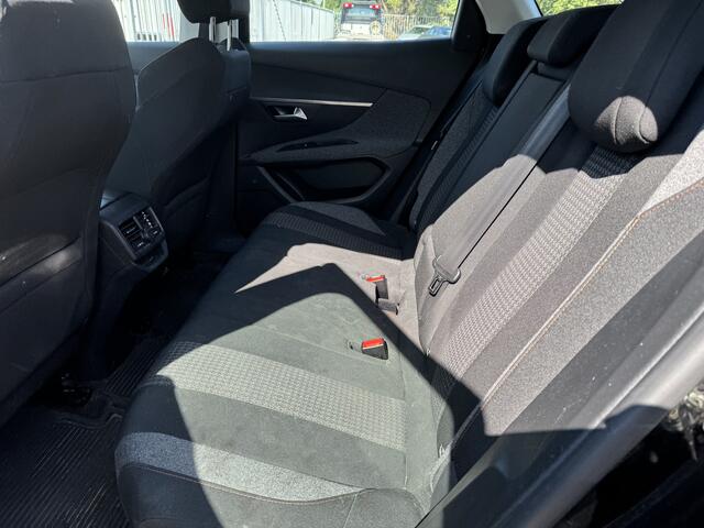 Peugeot 3008 1.2 PureTech Active