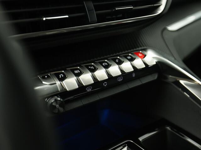 Peugeot 3008 1.6 HYbrid 225 Allure Sport 225Pk Automaat (APPLE CARPLAY, GROOT NAVI, 360 CAMERA, LEDER, SPORTSTOELEN, ZWART HEMEL, KEYLESS, GETINT GLAS, NIEUWSTAAT)
