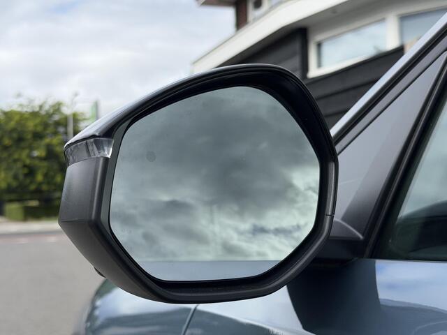 Peugeot 3008 Allure 1.6 plug-in Hybrid 195PK e-DCS7 Automaat Navigatie, Rondomzichtcamera, Stuur & Stuurwielverwarming, Apple Carplay, Android Auto