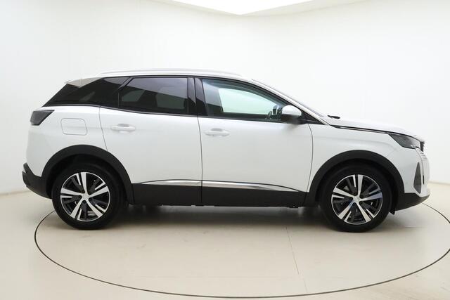 Peugeot 3008 1.2 PureTech Blue Lease Premium 130pk | Automaat | Navigatie | Cruise Control Adaptief | Elektrische Achterklep | Camera | Trekhaak | Voorstoelen verwarmbaar | Dodehoek Detectie