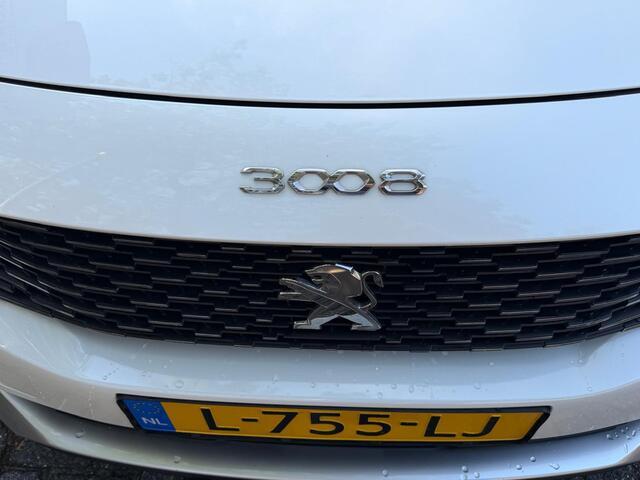 Peugeot 3008 1.2 PureTech Blue Lease Allure