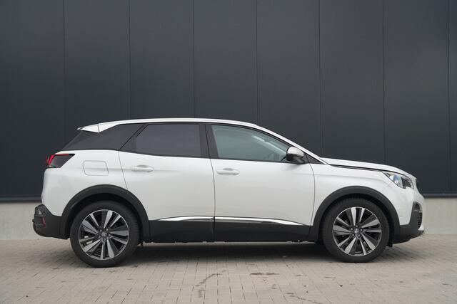 Peugeot 3008 1.6 PureTech Blue Lease Premium - Memory - Stoelverwarming - Trekhaak - Cruise - Carplay/Android - Keyless - Rijklaar