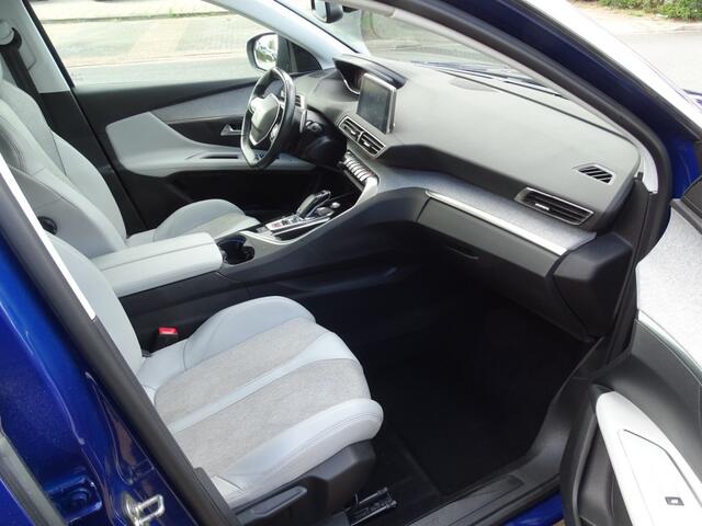 Peugeot 3008 1.2 PT 130pk-BL PREM AV-Blth-